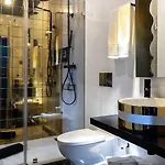 Homestay Zen & Art - De Charme Santa Maria da Feira