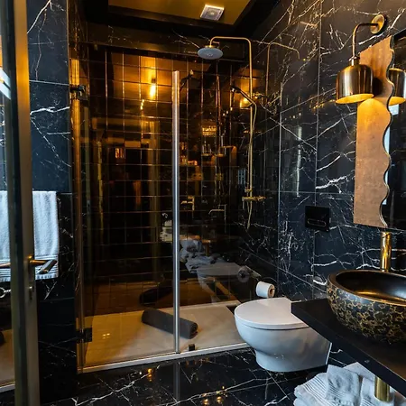 Zen & Art - De Charme Santa Maria da Feira