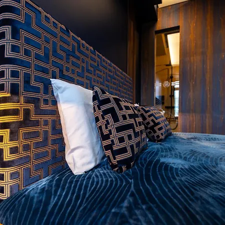 Quarto em Acomodações Particulares Zen & Art - De Charme *