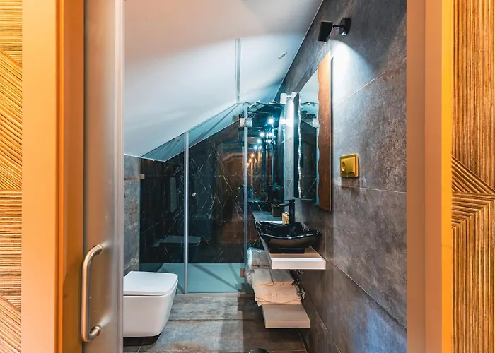 Zen & Art - De Charme Santa Maria da Feira