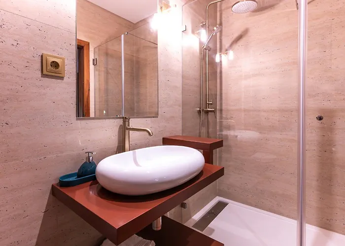 Homestay Zen & Art - De Charme Santa Maria da Feira